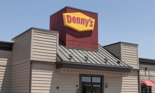 Denny’s inks $620m deal after American diner closes 150 locations