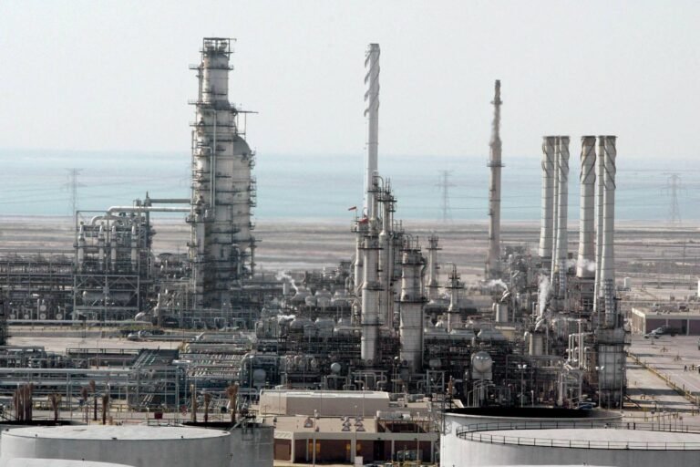 É preciso deixar a gasolina subir - 10/03/2026 - Bernardo Guimarães