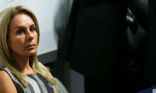 Escritório de mulher de Moraes irá processar senador relator de CPI | Blogs | CNN Brasil