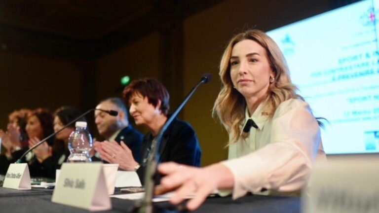 Genova: truffe online, tra le vittime la mamma della Salis