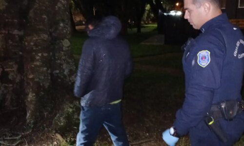 Guarda Municipal prende foragido que tentava furtar fiação no Centro de Curitiba