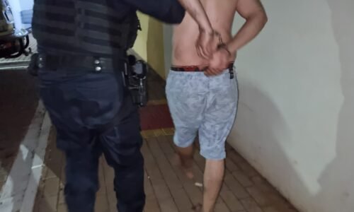 Homem é detido pela GM acusado de espancar companheira no Santa Felicidade