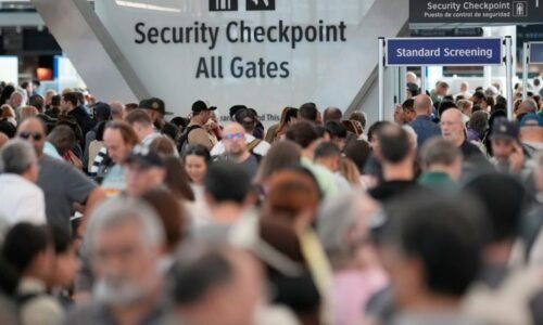 Houston’s Bush Airport has had some of the worst TSA wait times. Here’s why