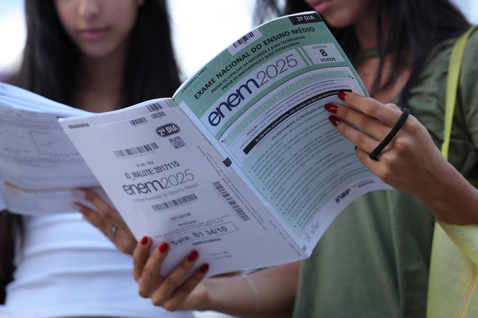 Inep divulga notas dos treineiros do Enem 2025 - 17/03/2026 - Educação