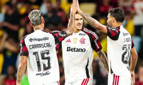 Jorge Carrascal se luce con dos asistencias en memorable goleada de Flamengo