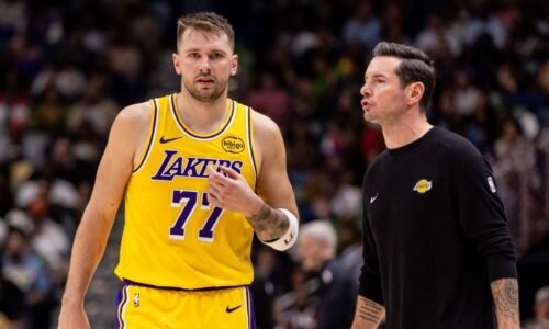 Lakers' Redick calls sideline tiff with Doncic 'very normal'