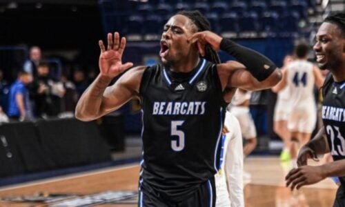 Lander stuns No. 1 Nova Southeastern, advances to DII men's basketball championship game
