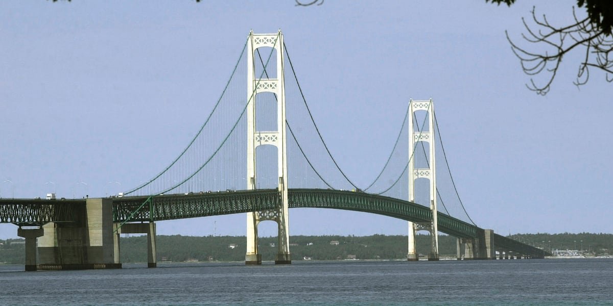 Mackinac Bridge open to all vehicles