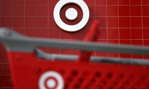 Man allegedly used taco seasoning packets to steal $40K from Target