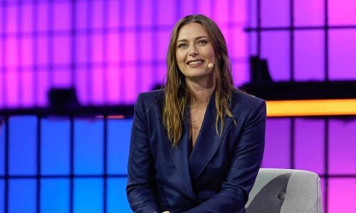 Maria Sharapova present at Indian Wells to watch the women's semifinals. Photo: Getty Images.