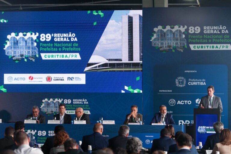 Municípios defendem Marco Legal, financiamento de gratuidades no transporte e banco de dados do setor