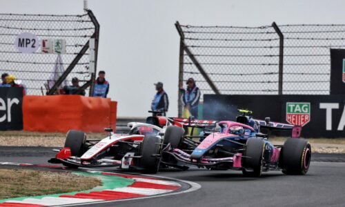 Ocon escapa de receber pontos de penalização por toque com Colapinto