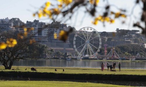 Outono começa, mas fim de semana tem cara de verão no Paraná