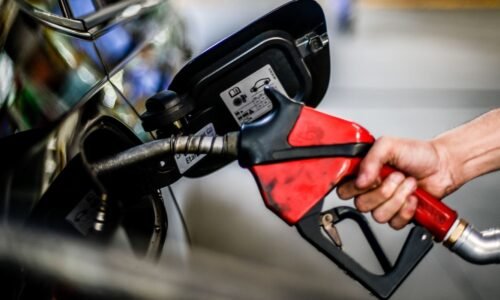 Paraná adere a programa federal para reduzir carga tributária sobre óleo diesel