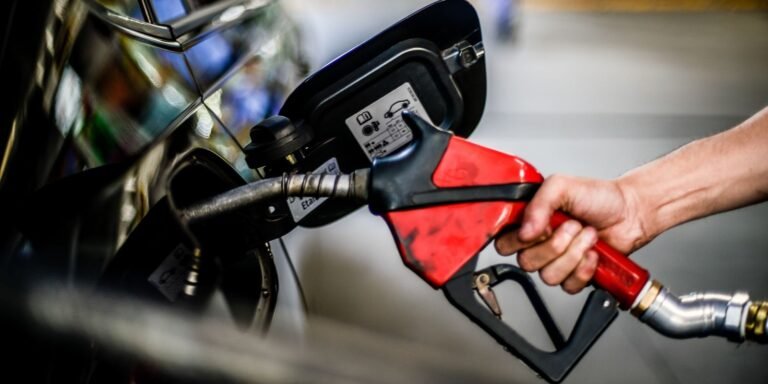 Paraná adere a programa federal para reduzir carga tributária sobre óleo diesel