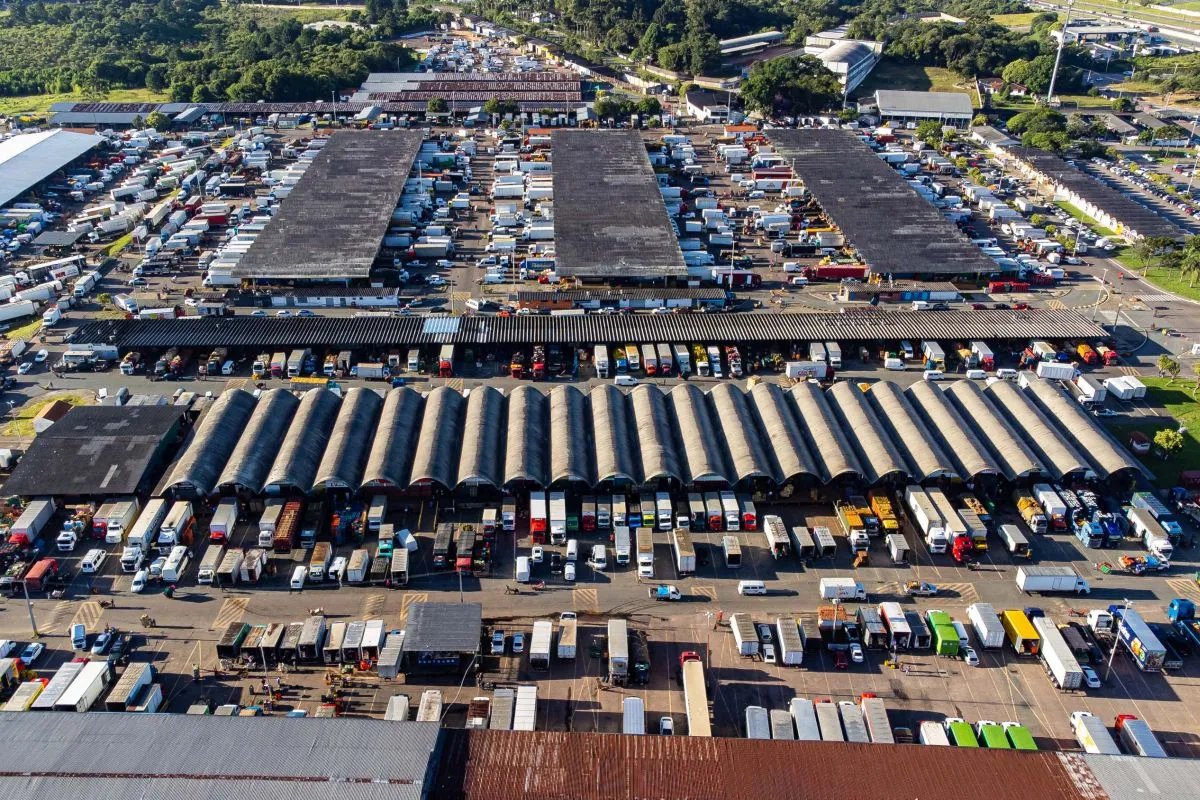Produtores reclamam de rigidez em fiscalizações na Ceasa de Curitiba