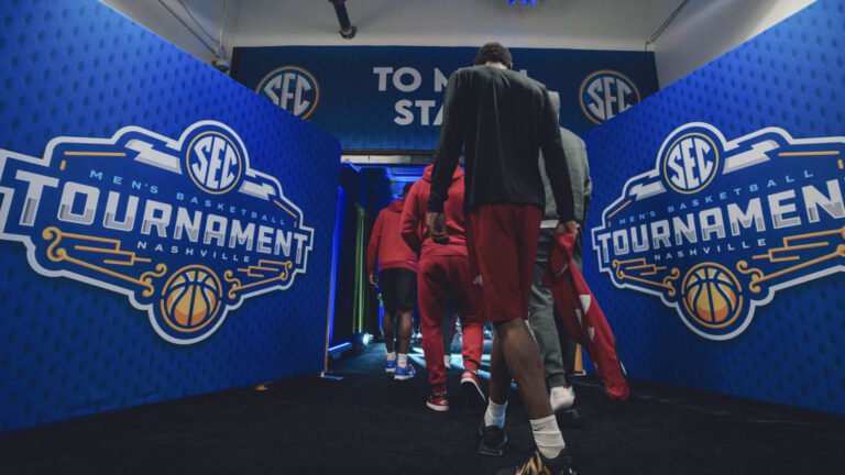 SEC Quarterfinal Preview: Arkansas vs Oklahoma
