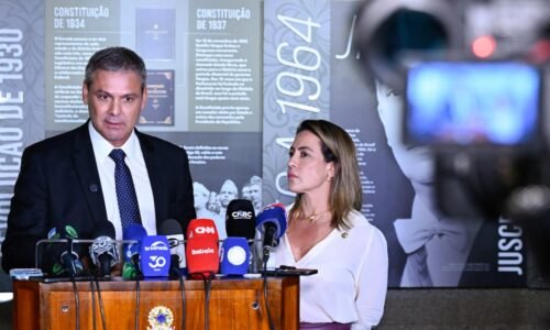 Senadora diz que pedirá desculpas a relator da CPI do INSS se acusação de estupro não se confirmar