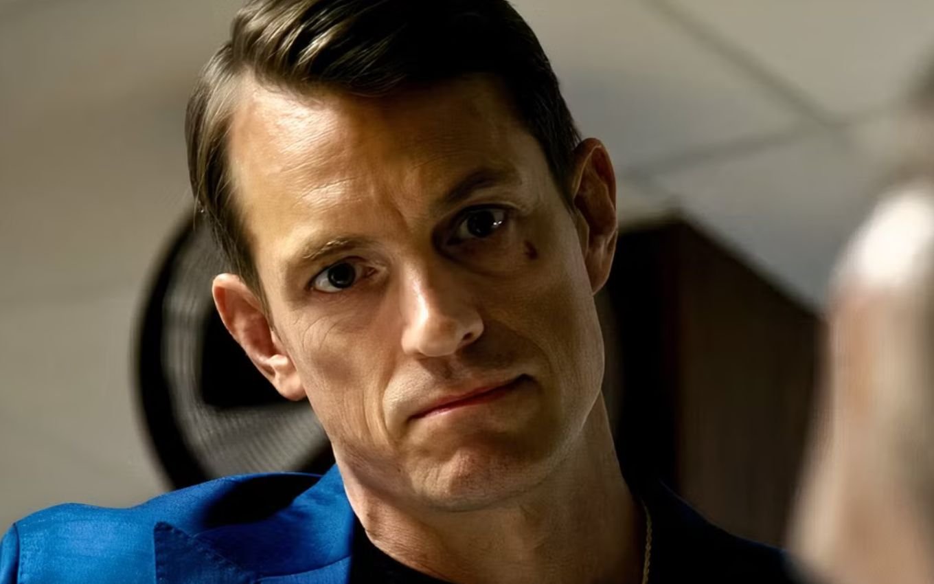 Série de suspense da Netflix proibida para menores estreia com 100% de aprovação