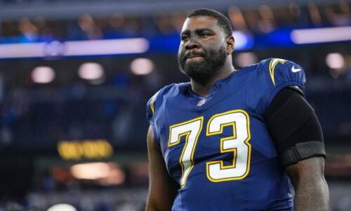 Source: Chargers to release Mekhi Becton in cost-cutting move