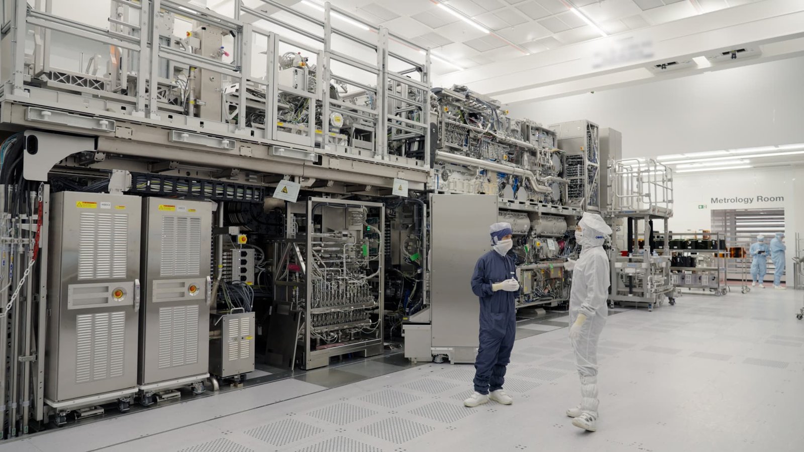 ASML raises 2026 guidance as AI chip demand stays strong