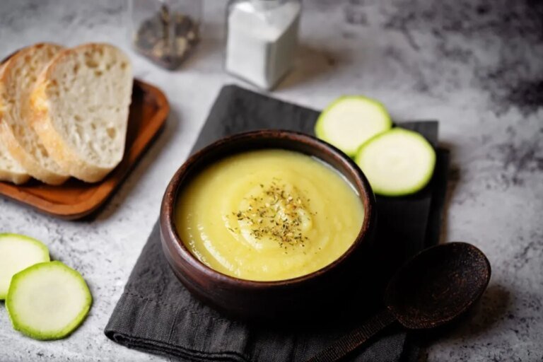 Abobrinha: 7 receitas vegetarianas leves para o jantar