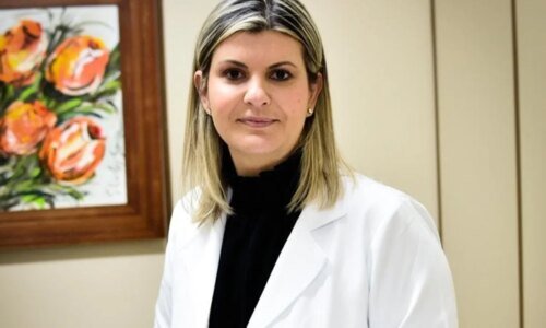 Andréa Simão é eleita reitora da UEL e toma posse em junho