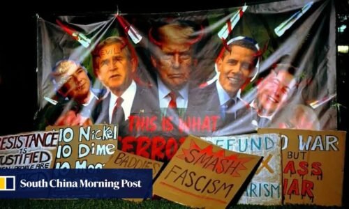 Are US-Singapore relations under pressure as public trust declines?
