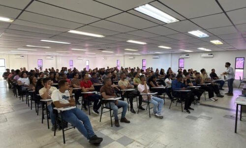 BYD recebe 400 novos profissionais e se aproxima de 4 mil empregos diretos para brasileiros no complexo industrial de Camaçari