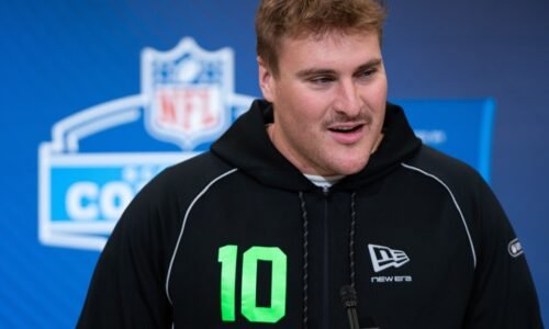 Bengals have pre-draft visit with Kentucky OL Jager Burton