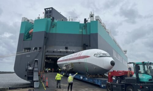 Boeing 707 owned by John Travolta, Frank Sinatra moves through Port of Brunswick