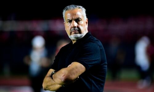 Boto, do Flamengo, rebate críticas a adiamento do Fla-Flu: "Há clubes chorões profissionais"