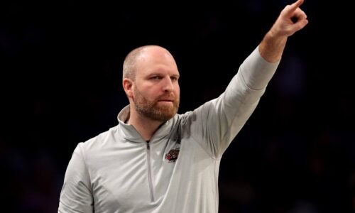 Bucks meet with Taylor Jenkins about head coach opening: Sources