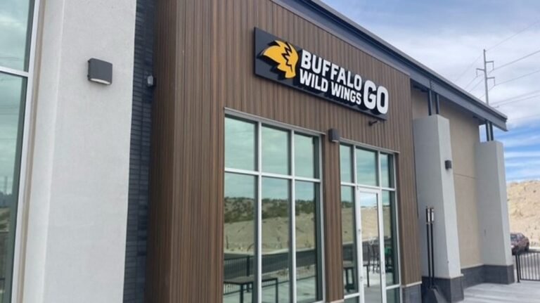 Buffalo Wild Wings GO to open first Las Cruces site with free giveaway
