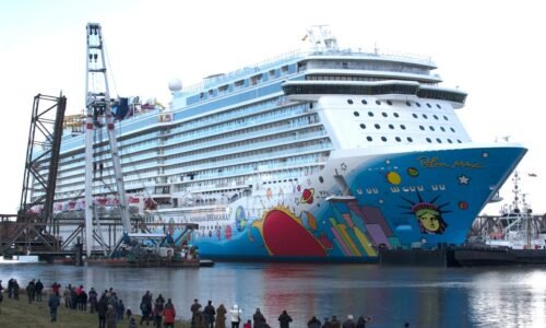 Coast Guard pauses search for Norwegian Cruise Line crew member overboard