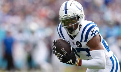 Colts and CB Kenny Moore reportedly agree to seek a trade