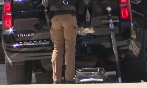 Dallas police bomb squad finds sword in SUV after suspicious package scare downtown