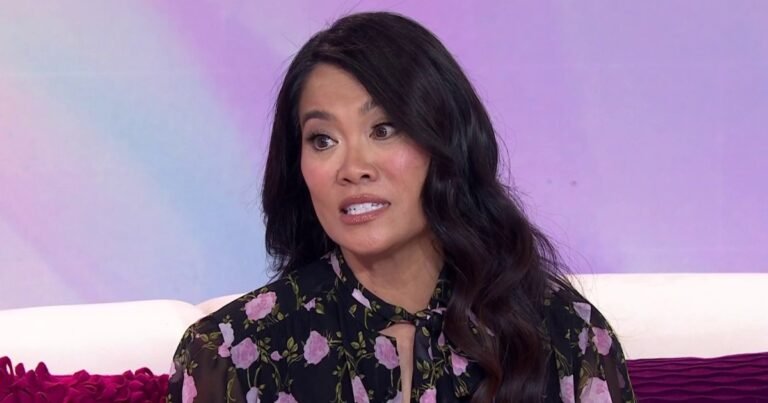 'Dr. Pimple Popper' Sandra Lee Recalls 1st Signs of Stroke That She Dismissed