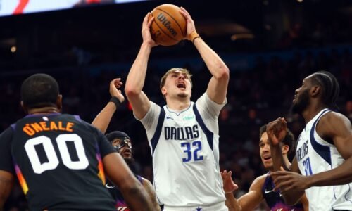 Fantasy basketball picks, DFS and betting tips for Sunday's NBA games