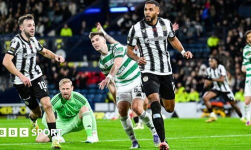 St Mirren score against Celtic