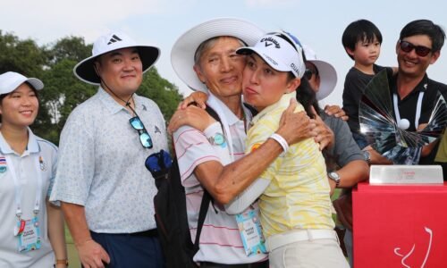 Fueled by family (and matcha), Jeeno Thitikul eyes first major at Chevron Championship