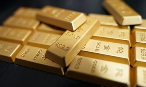 Gold hits nearly three-week high after U.S-Iran ceasefire