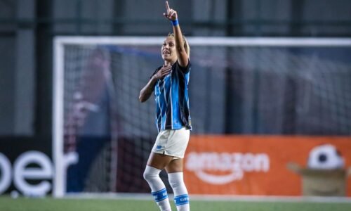 Grêmio derrota Bahia no fechamento da 8ª rodada