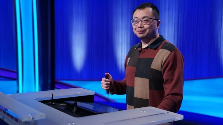 'Jeopardy!' champ Jamie Ding of NJ earns 22nd consecutive victory