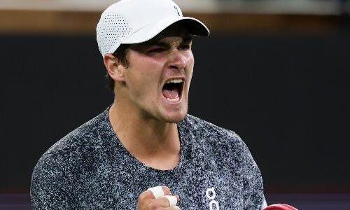 João Fonseca disputa o Masters 1000 de Monte Carlo e está na segunda rodada