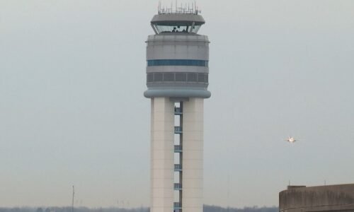 John Glenn Columbus permanently closing walking lot in preparation for terminal expansion