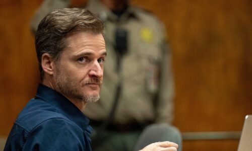 Jury deliberating in Hawaii trial of doctor accused of trying to kill wife during hike