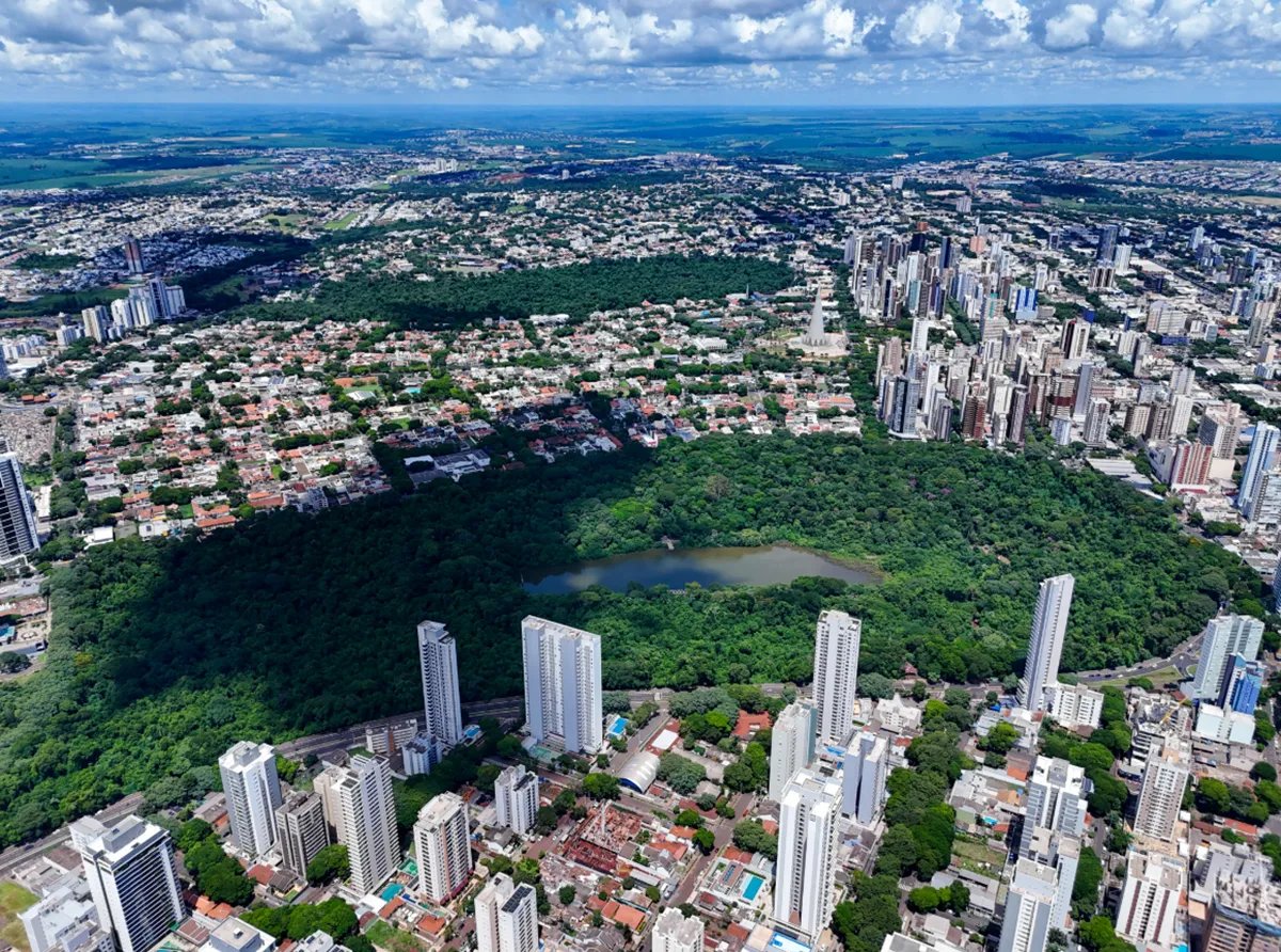 Justiça suspende lei que alterava feriado de aniversário de Maringá