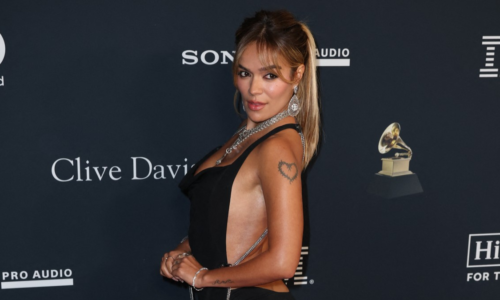 Karol G confiesa, tras terminar con Feid y tras su pasado con Anuel, que le gustan los 'chicos malos': 'Tengo que cambiar eso'