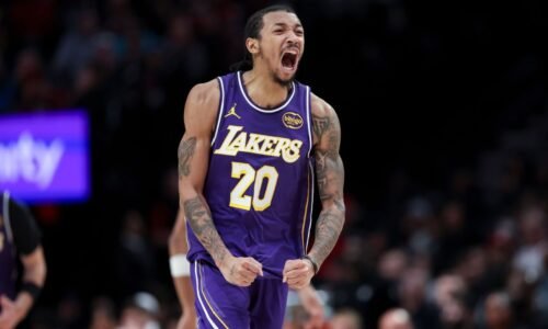 Lakers, needing backcourt help, sign Nick Smith Jr. to new deal